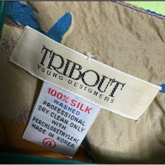 Tribout 100% silk super lightweight colorful artsy padded shoulders blouse sz 4 - Picture 4 of 5